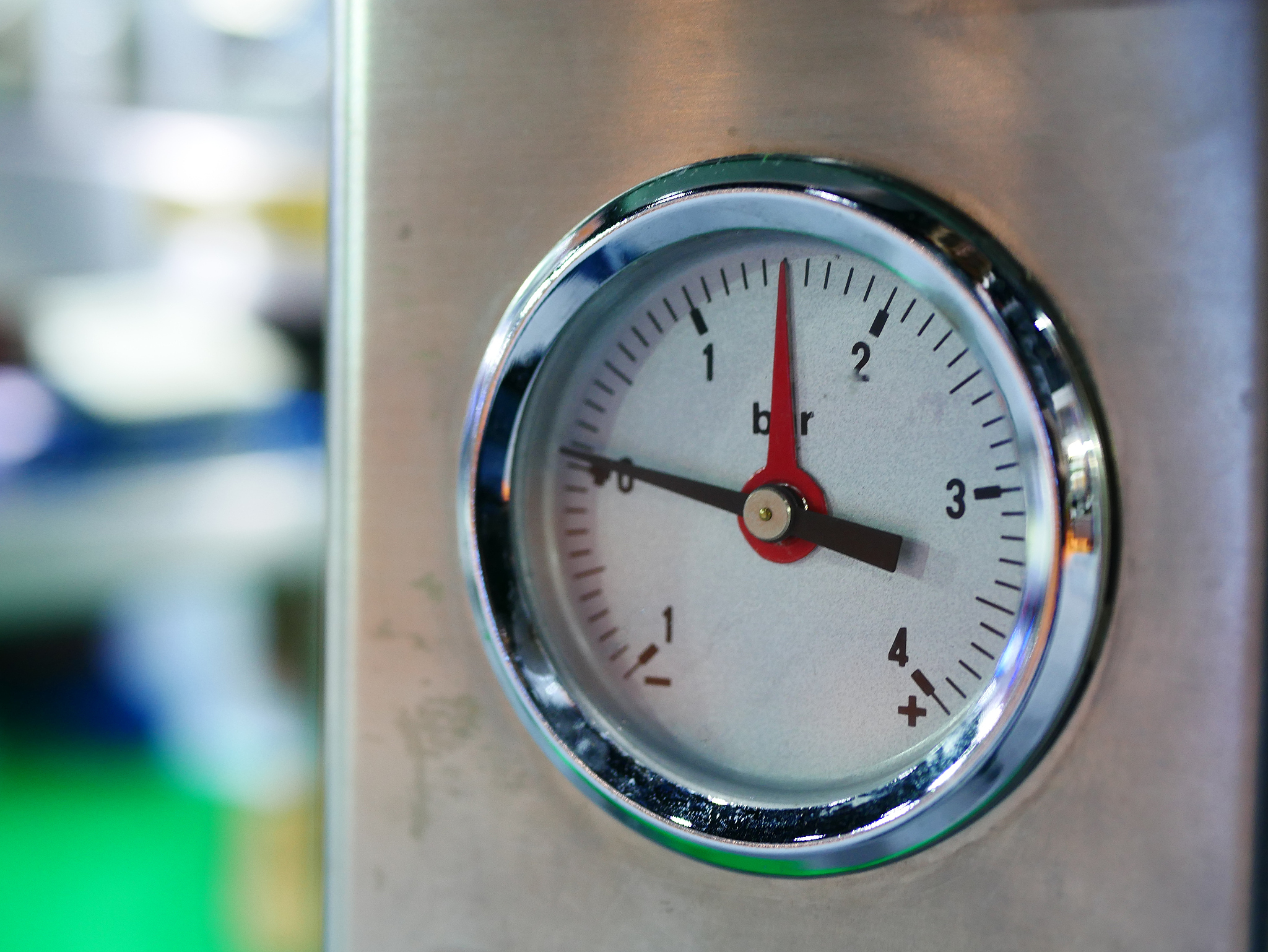 pressure gauge was mounted