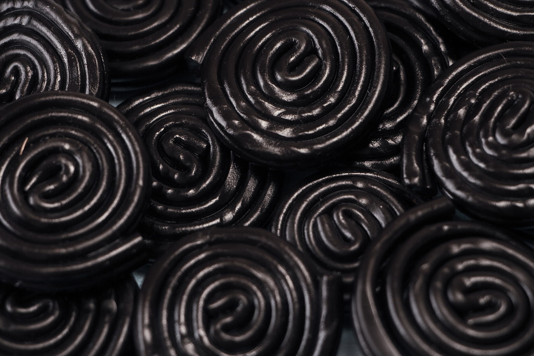 SPI通讯协议详解：原理、优势与劣势