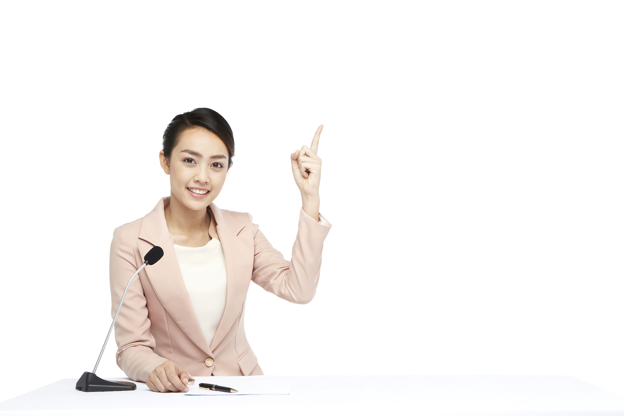 新闻学专业与网络与新媒体区别解析：哪个更适合你？