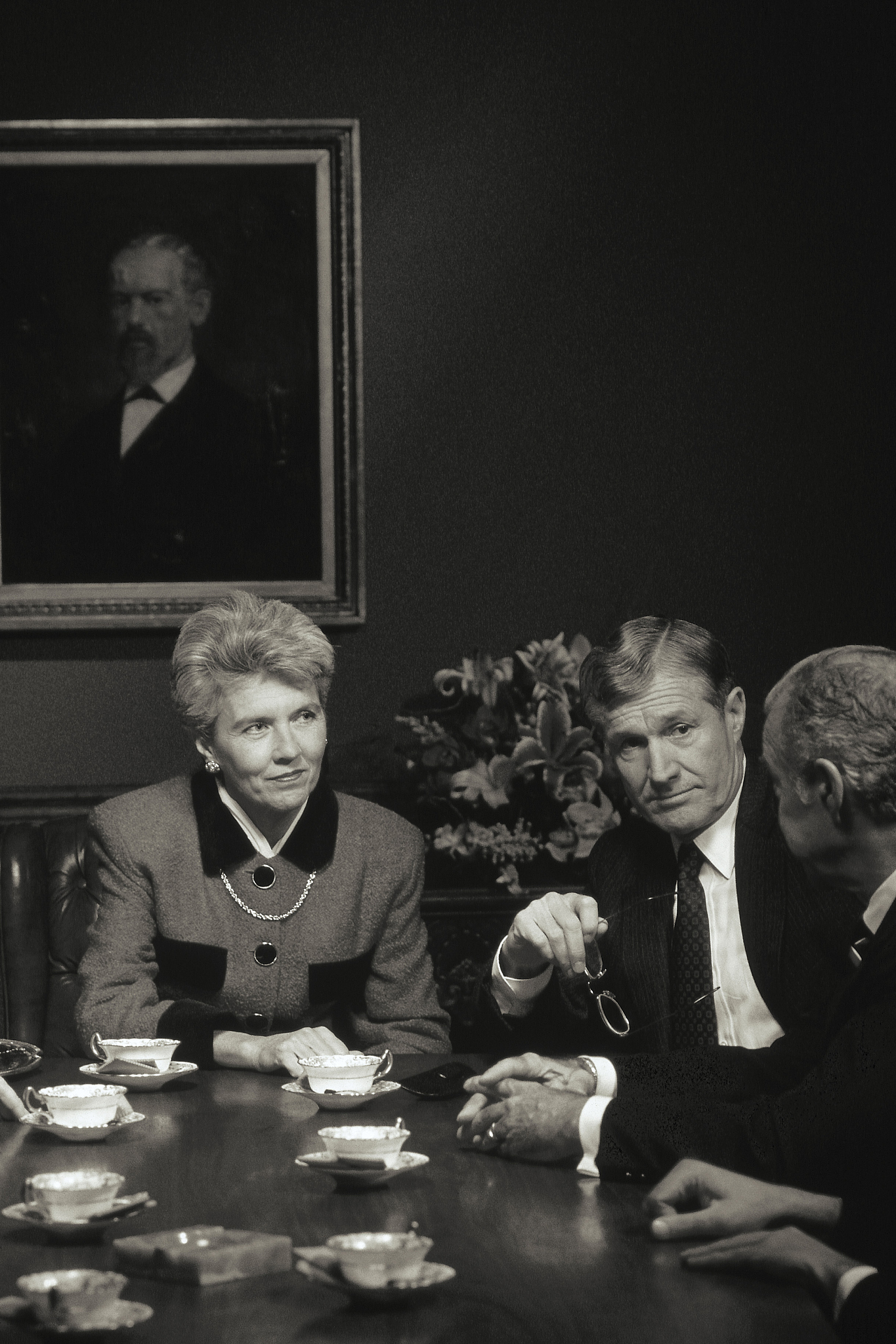 写3条关于历史的文章标题