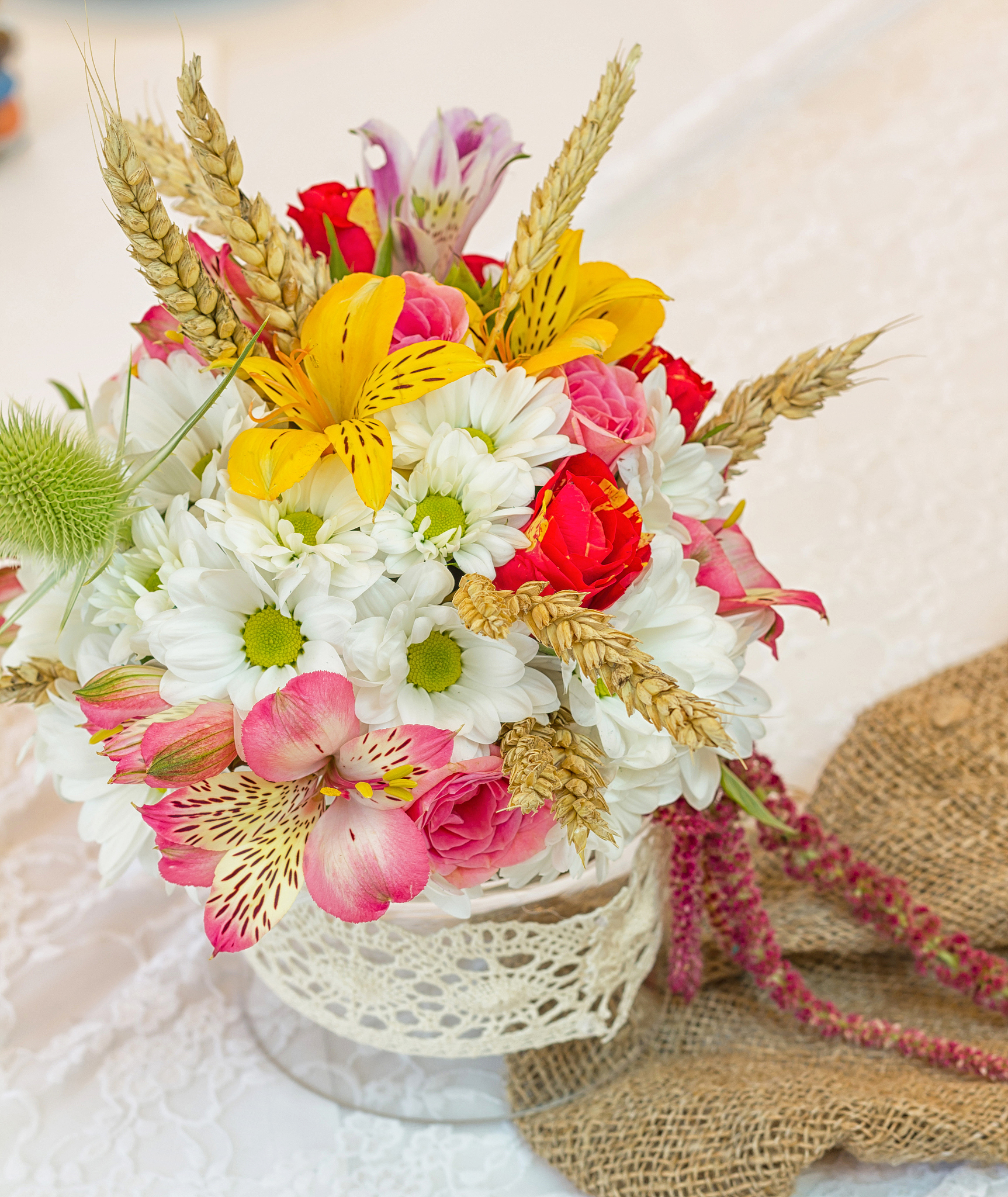 教师送女友母亲生日礼物：康乃馨+暖心贺词