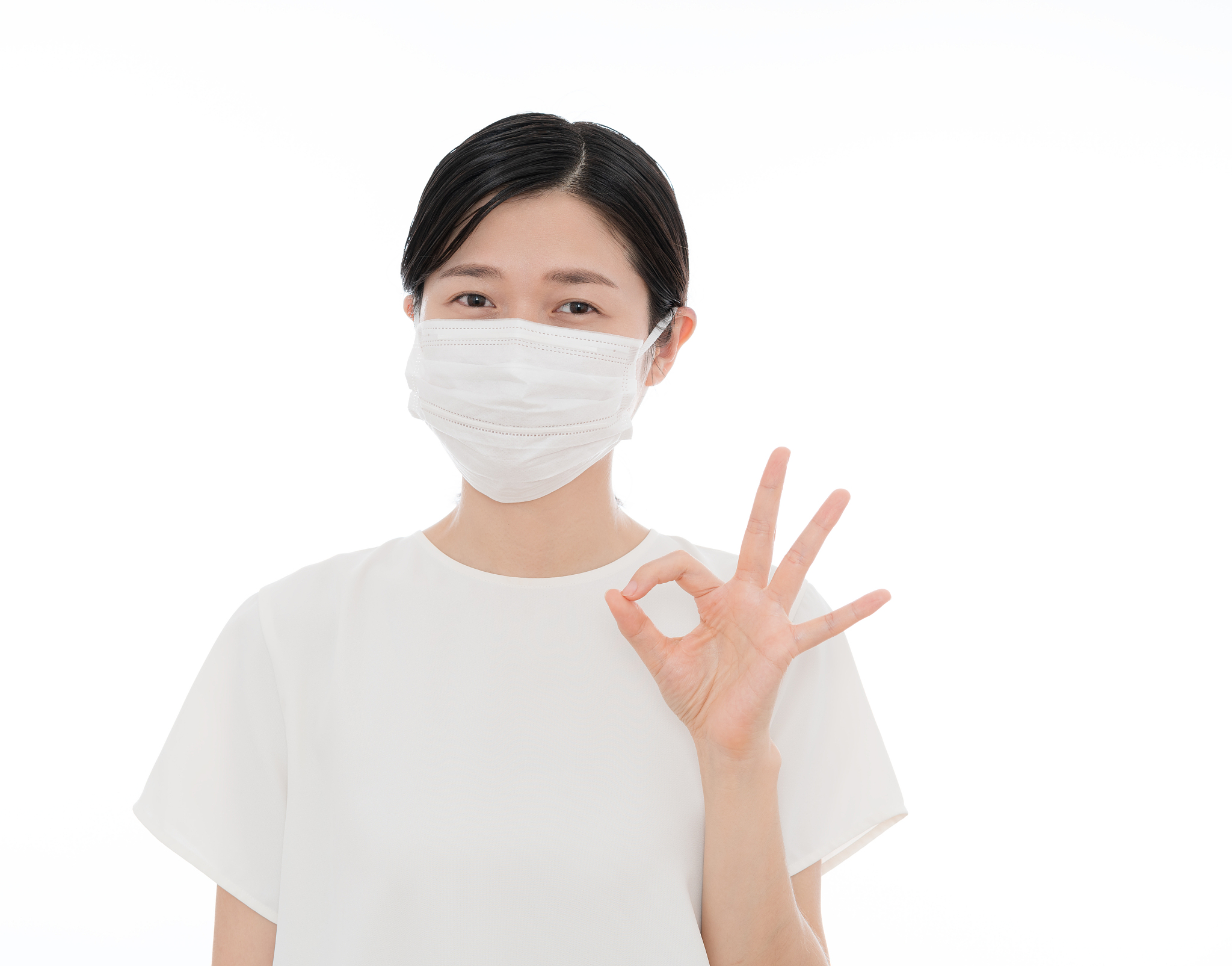 戴口罩戴女生手做ok手势