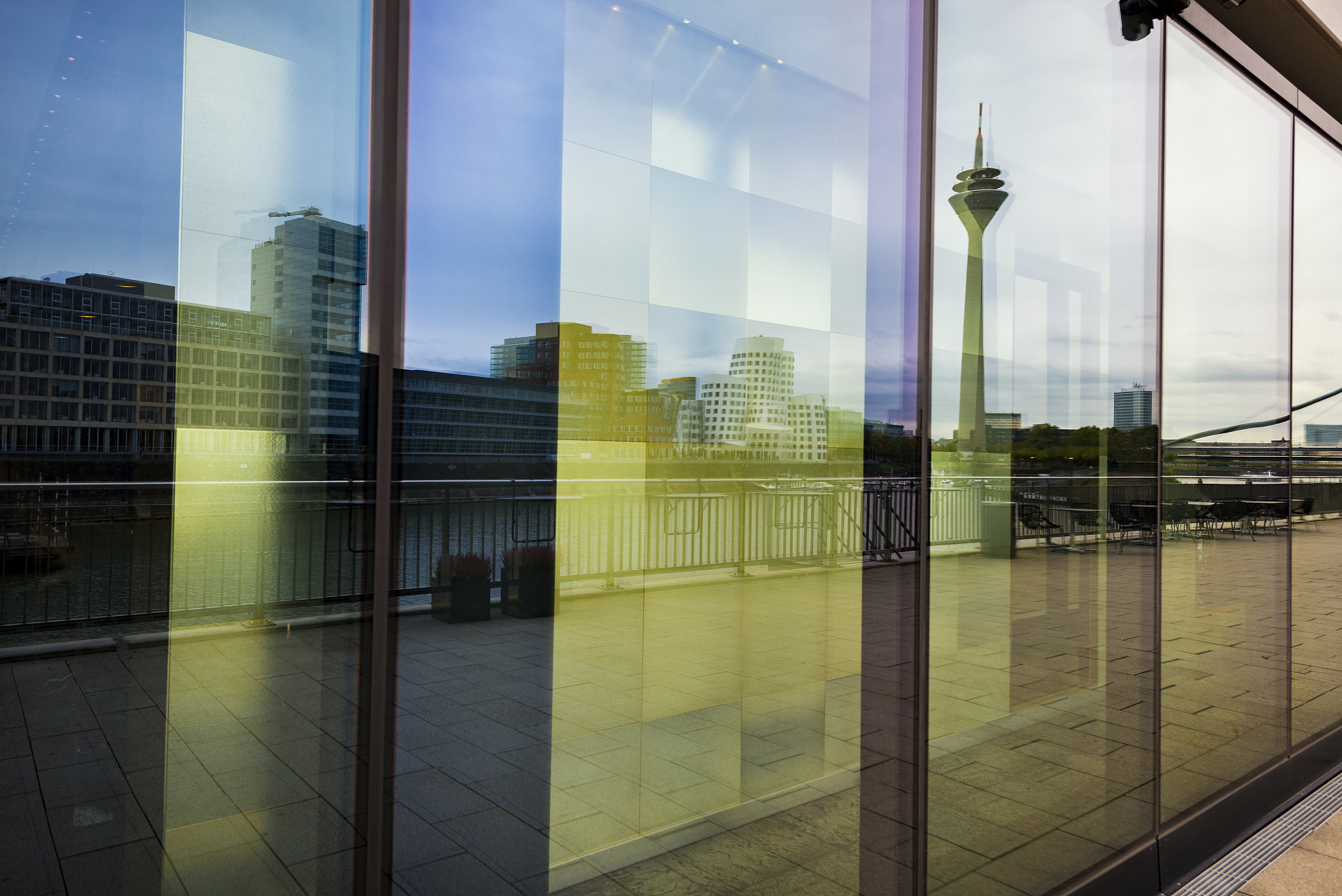 reflection of modern office buildings in düsseldorf