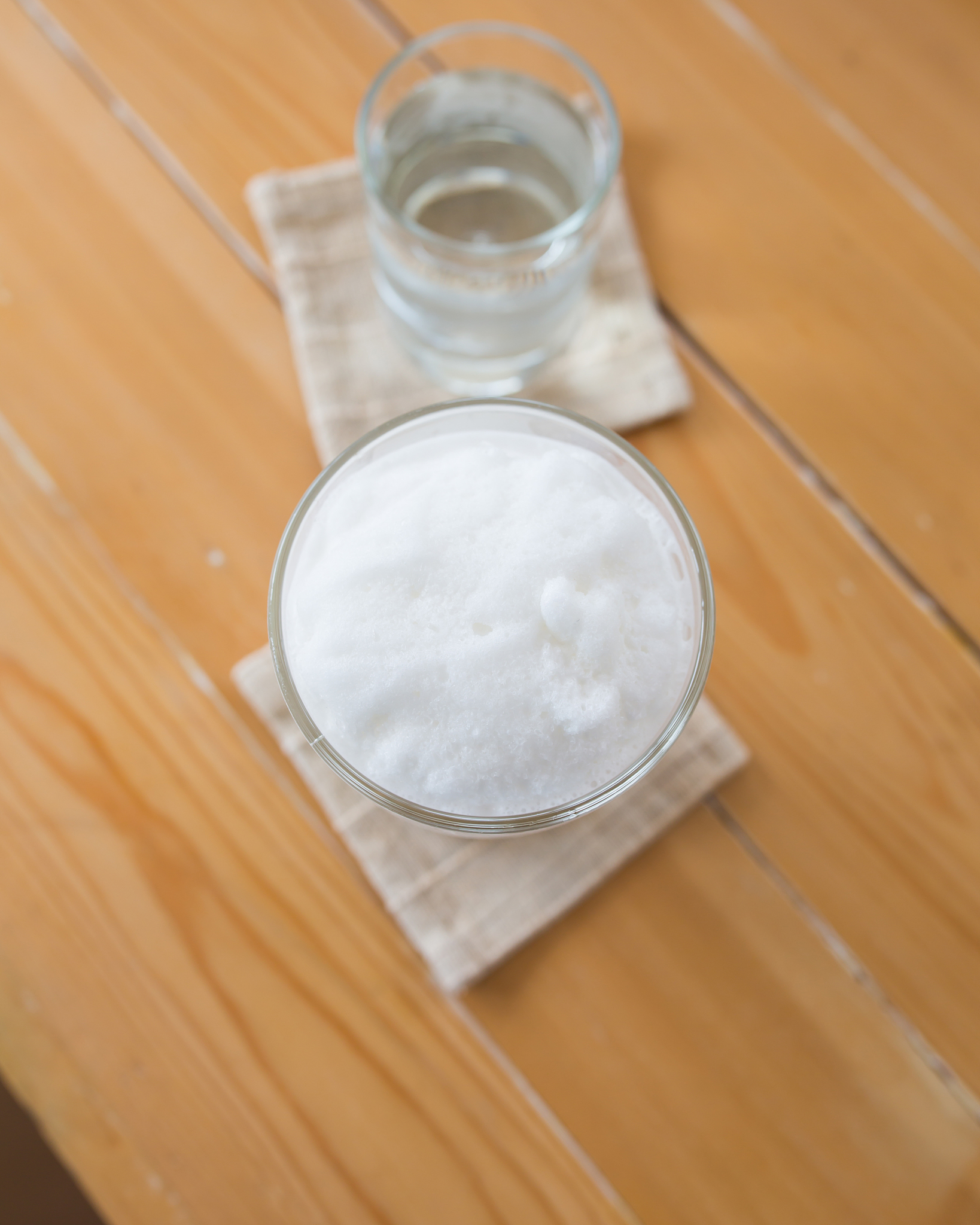 椰油基二甲基铵羟丙基水解蚕丝氨基酸相对分子量