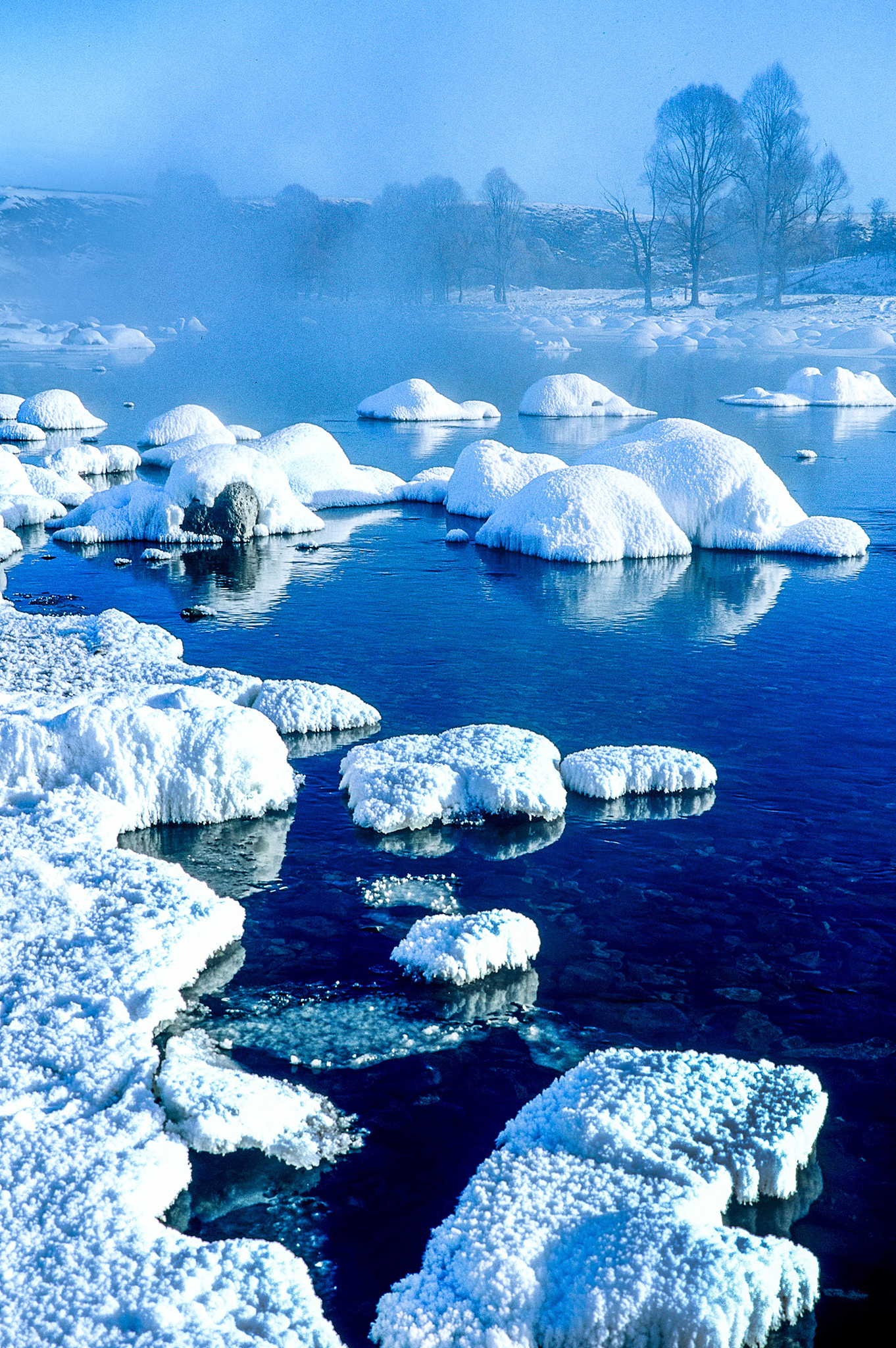 二不隆冬是什么意思？ - 解读传统农历中的气候现象