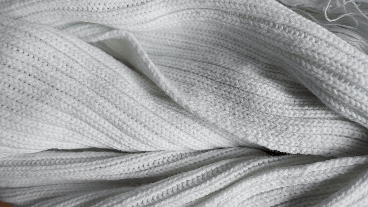 白丝棉和黄色丝棉的区别