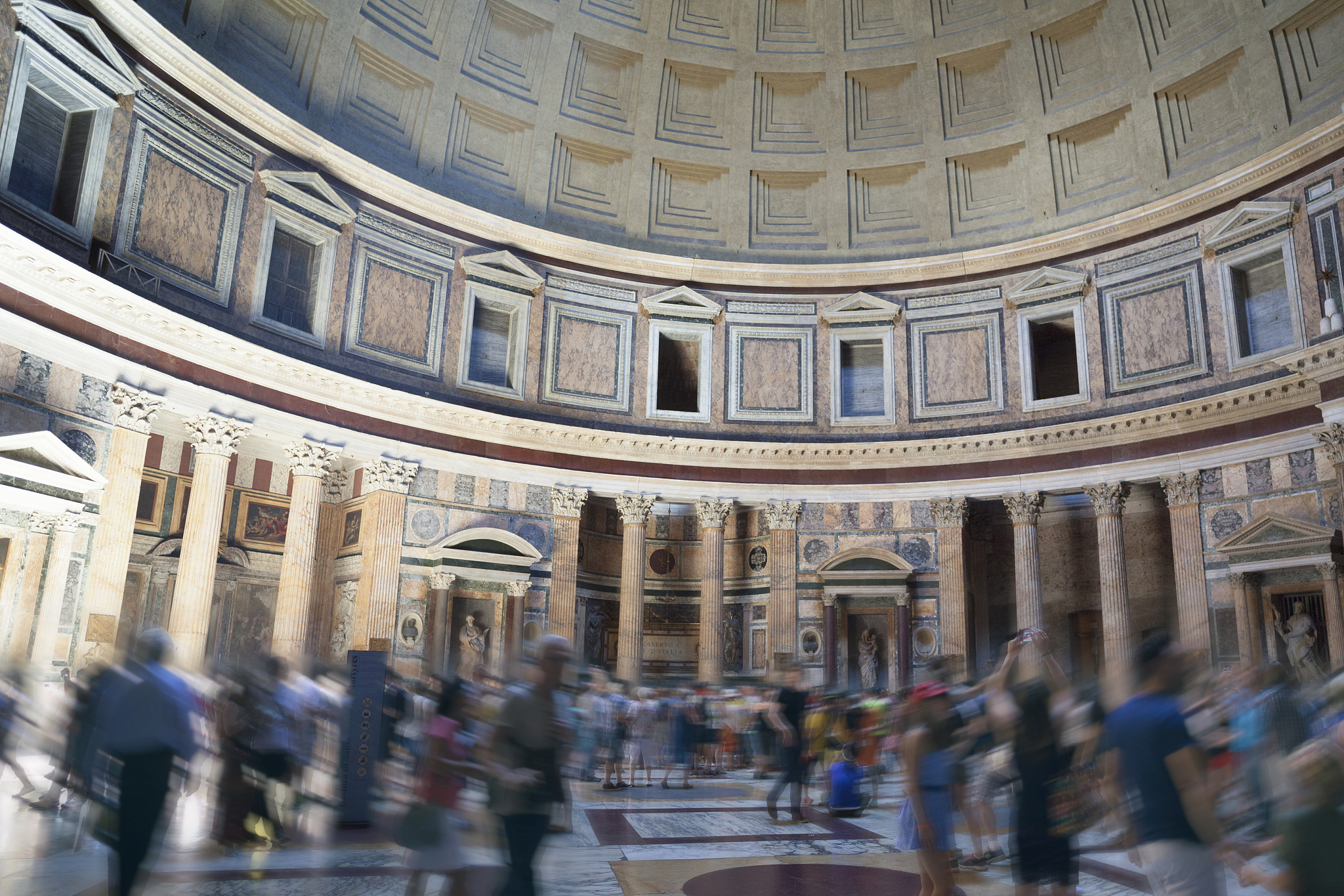 以去意大利万神庙参观需要注意些什么？为题写一篇1200字文章重新编写标题