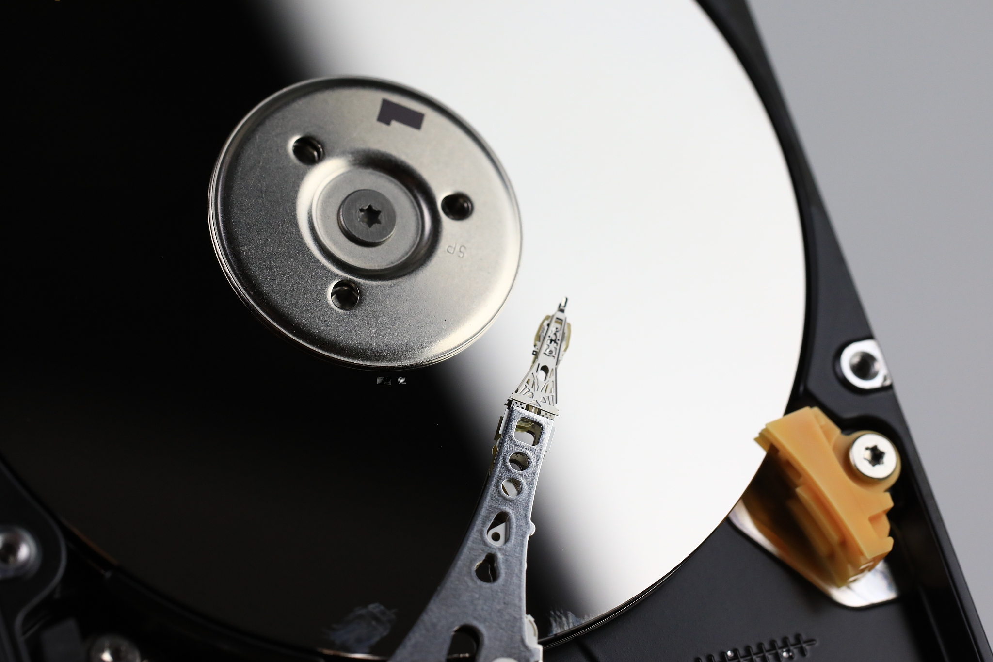 500GB以上硬盘8GB以上内存对应云服务应该是什么配置