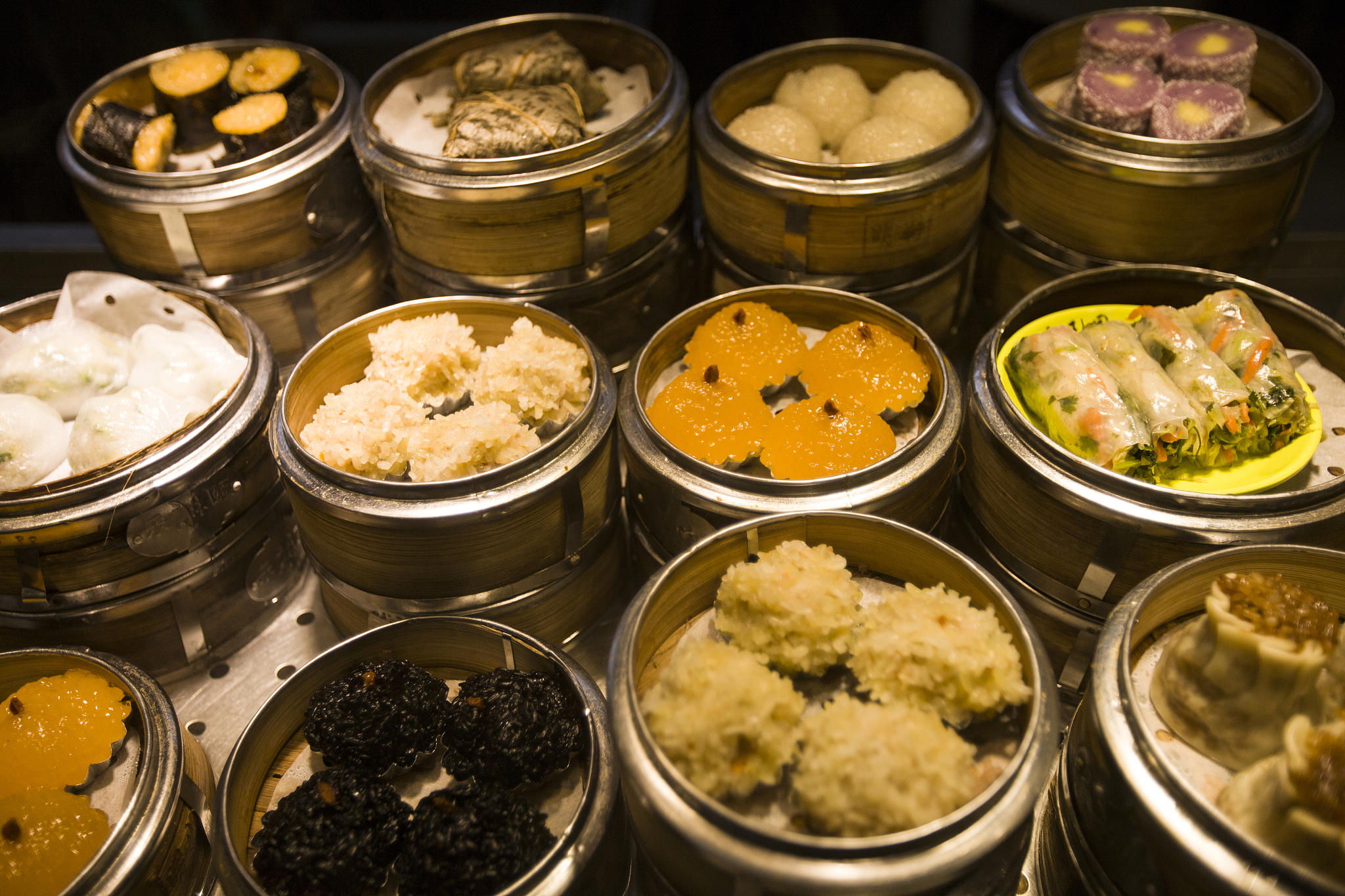 上海必吃美食推荐：10家餐厅带你品味魔都美味