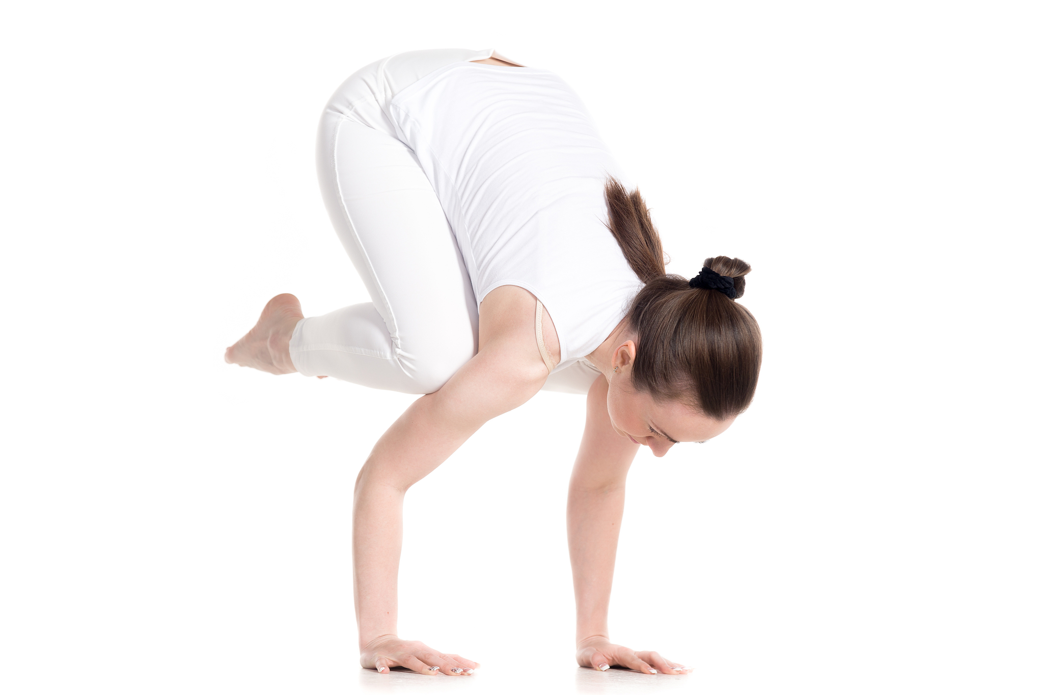 手倒立接前滚翻的教学方法帮我用200字详细描述