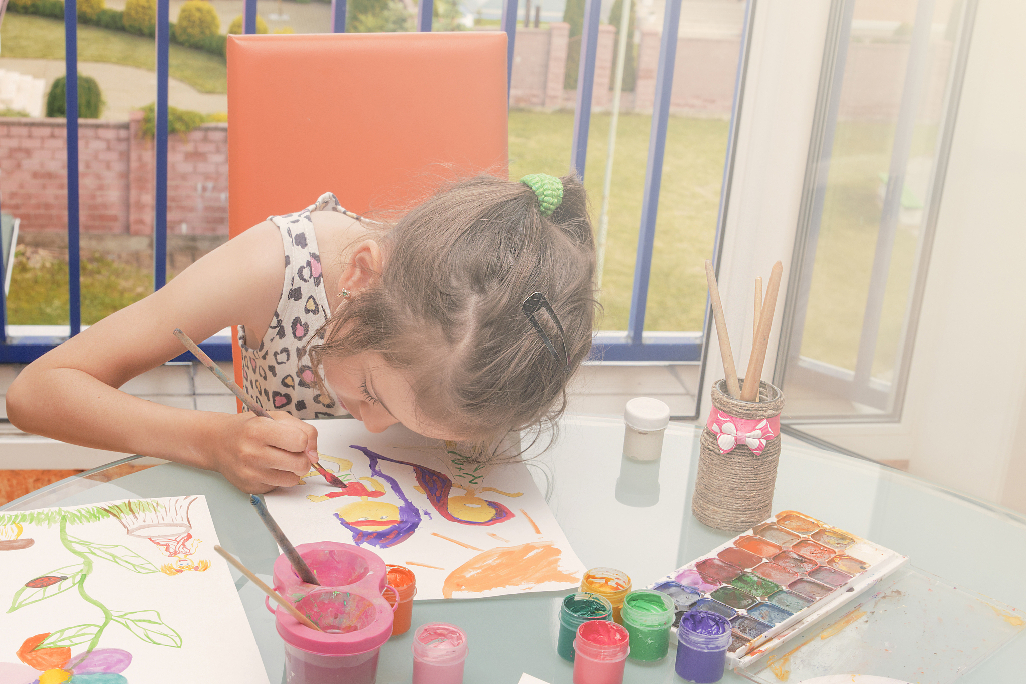 The Benefits and Drawbacks of Technology for Children: A Balanced Approach