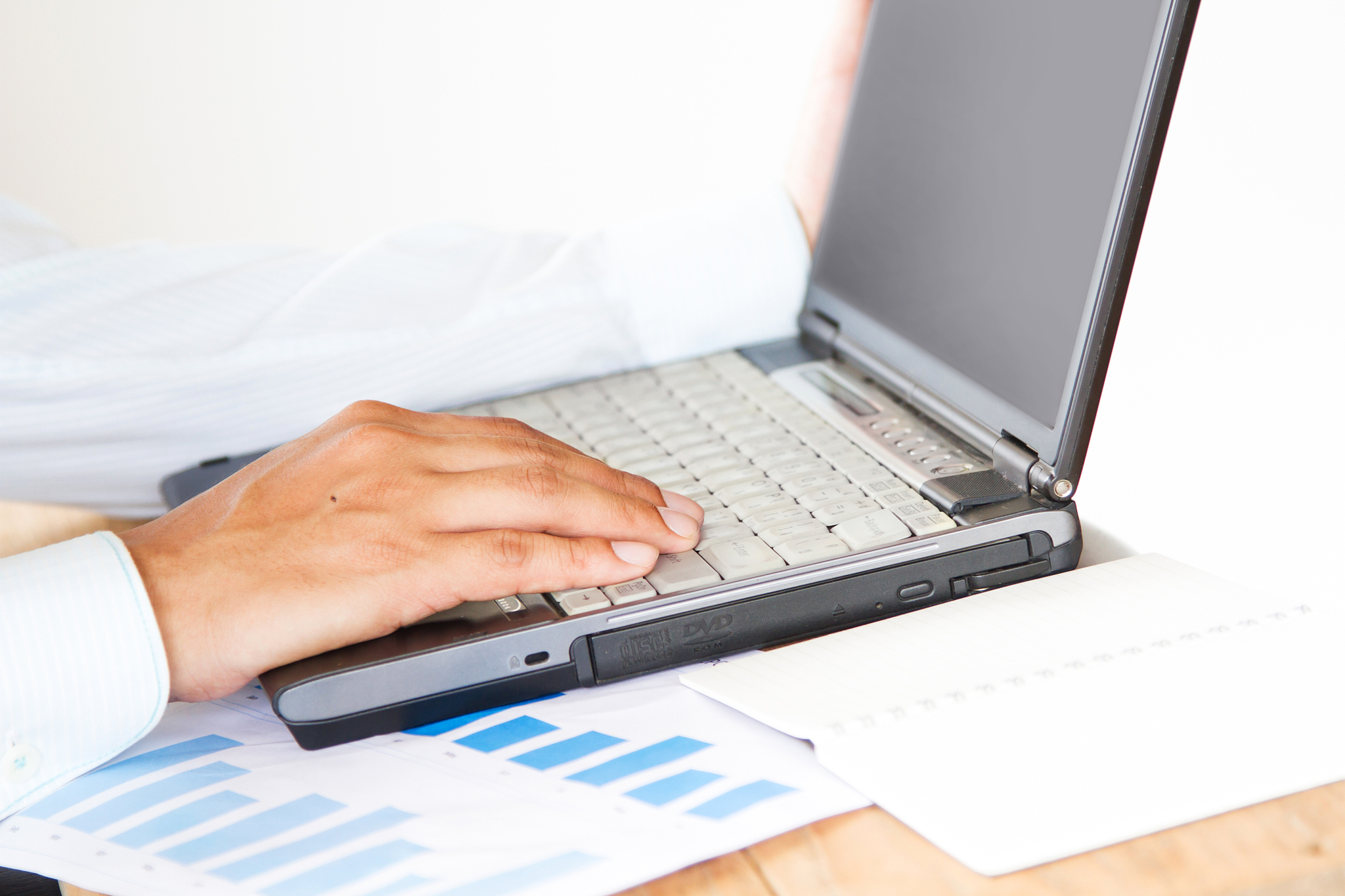 石阡中等职业学校2020年专业设置：汽车维修、电子商务等