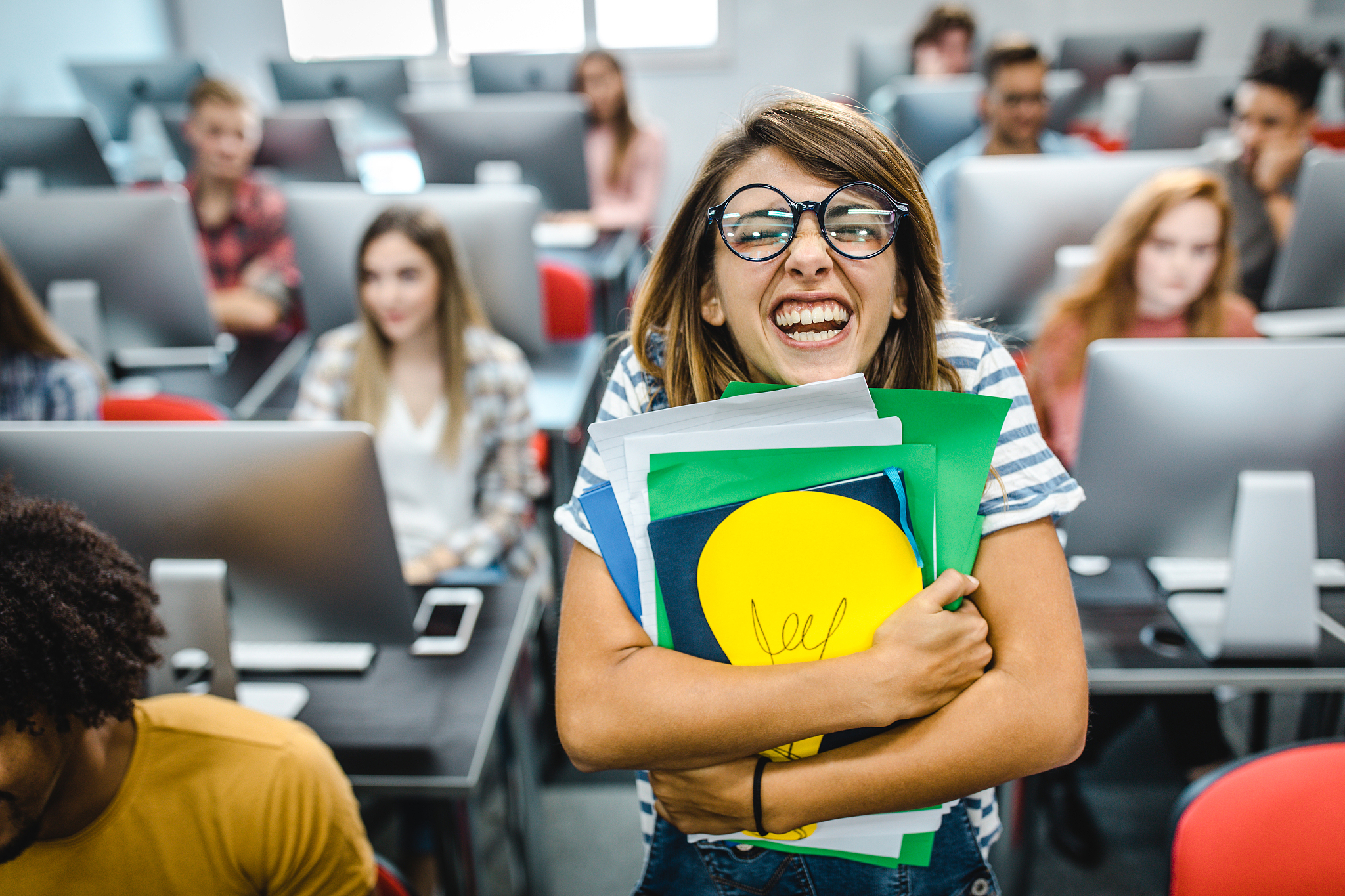 伊川计算机学校电子商务专业怎么样？招生条件及就业前景分析