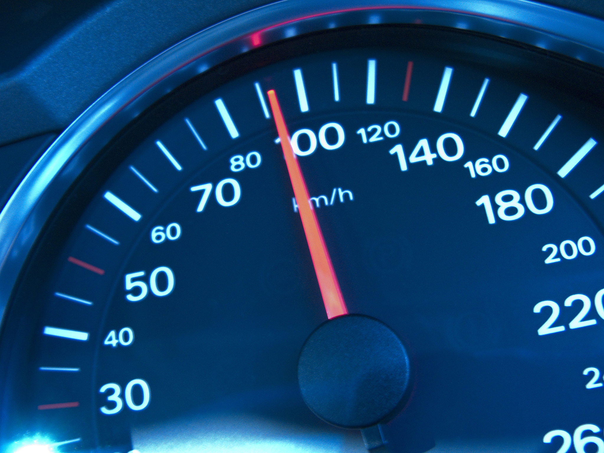 汽车油耗计算：7元/升油价，跑44公里耗油2.8升，每公里多少钱？