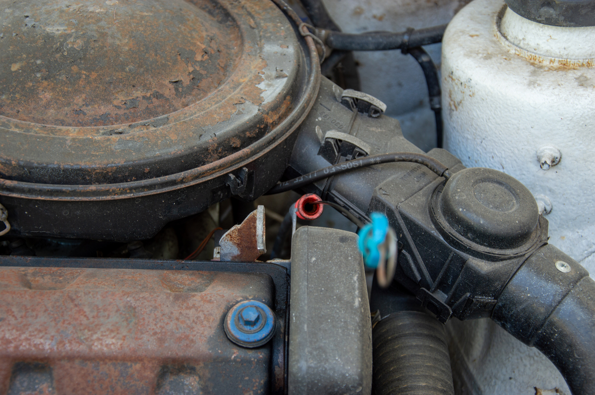 170F/P型汽油发动机息火开关短路冒烟原因分析
