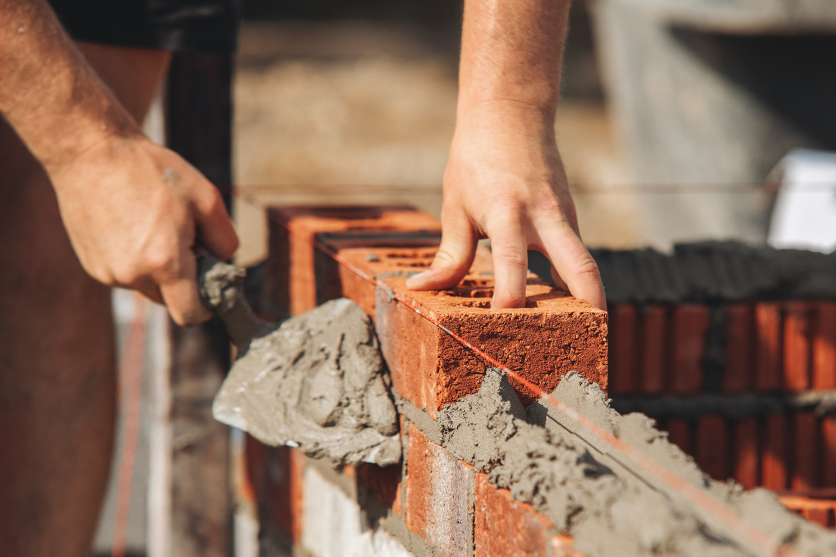 三个砌砖工人的故事：工作态度决定成就