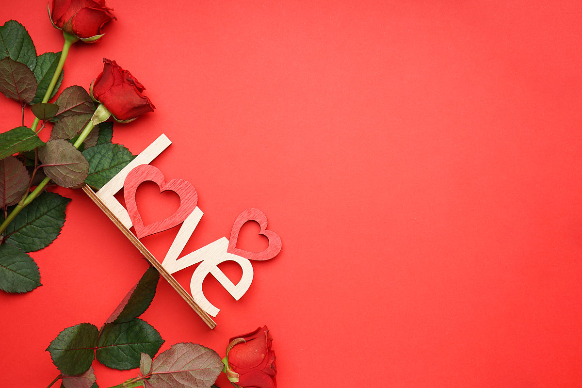 六年级下册语文第五单元作文插上科学的翅膀飞题目《月球之旅》500字作文