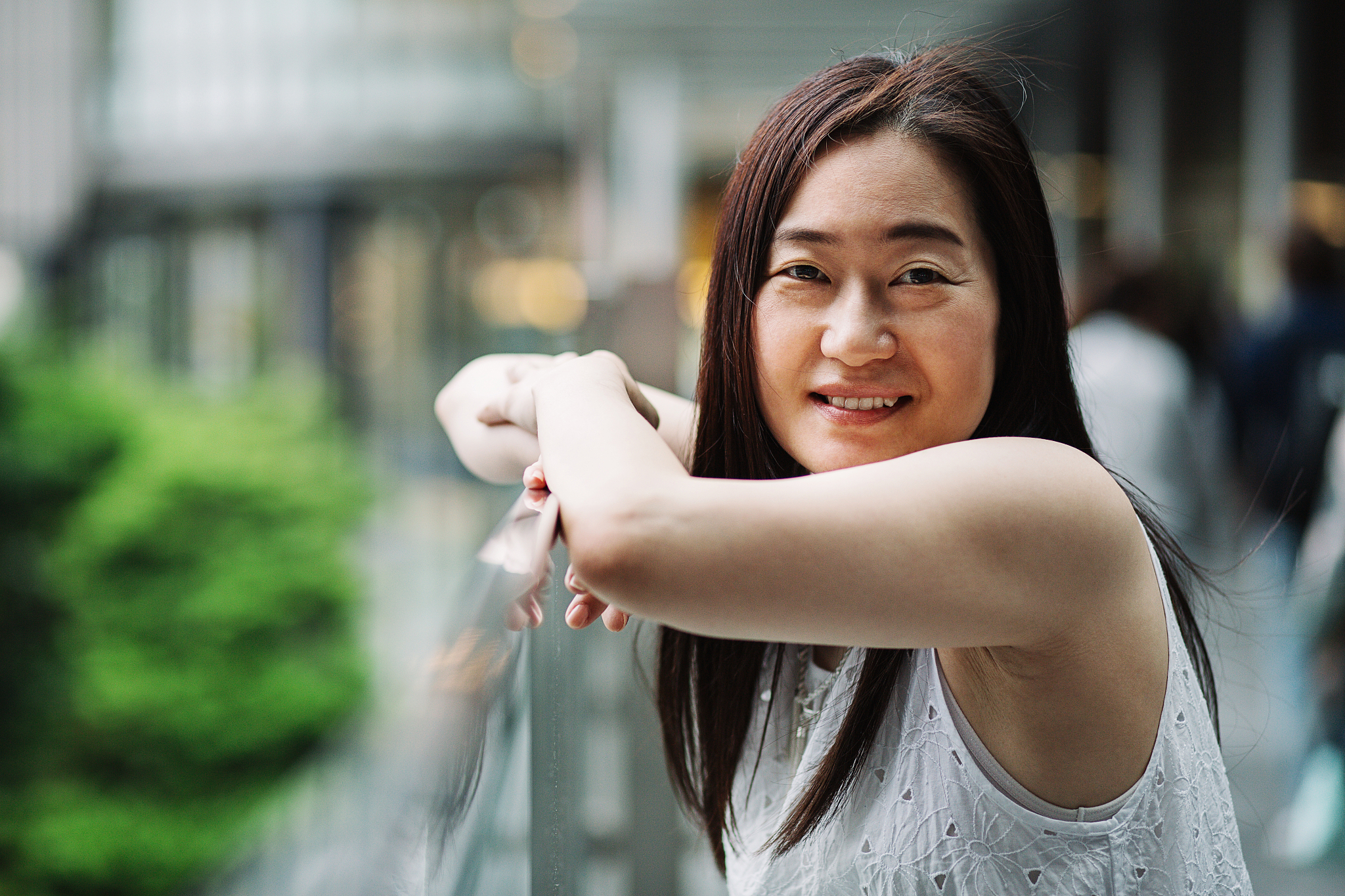 你所什么什么什么优点都是其他人无法替代的。前面我应该写什么？帮我写几个适合的发给我吧感谢你