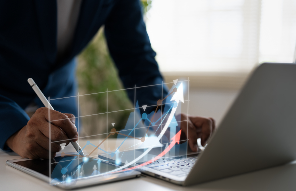 适合男生的高薪专业有哪些？未来就业前景分析