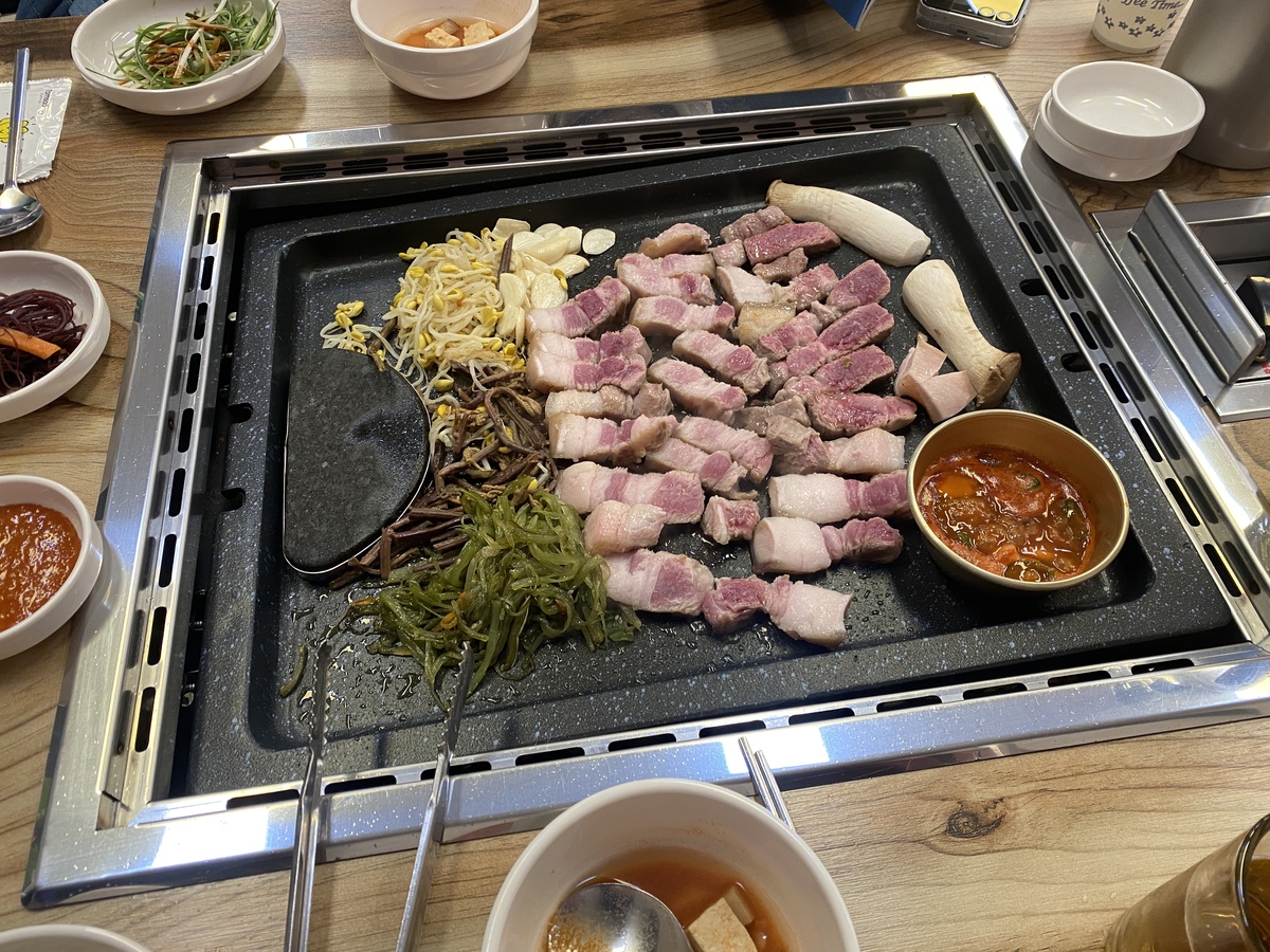 家居烧烤三合一！猪扒、梅肉、五花肉烤盘做法，省时省力零门槛