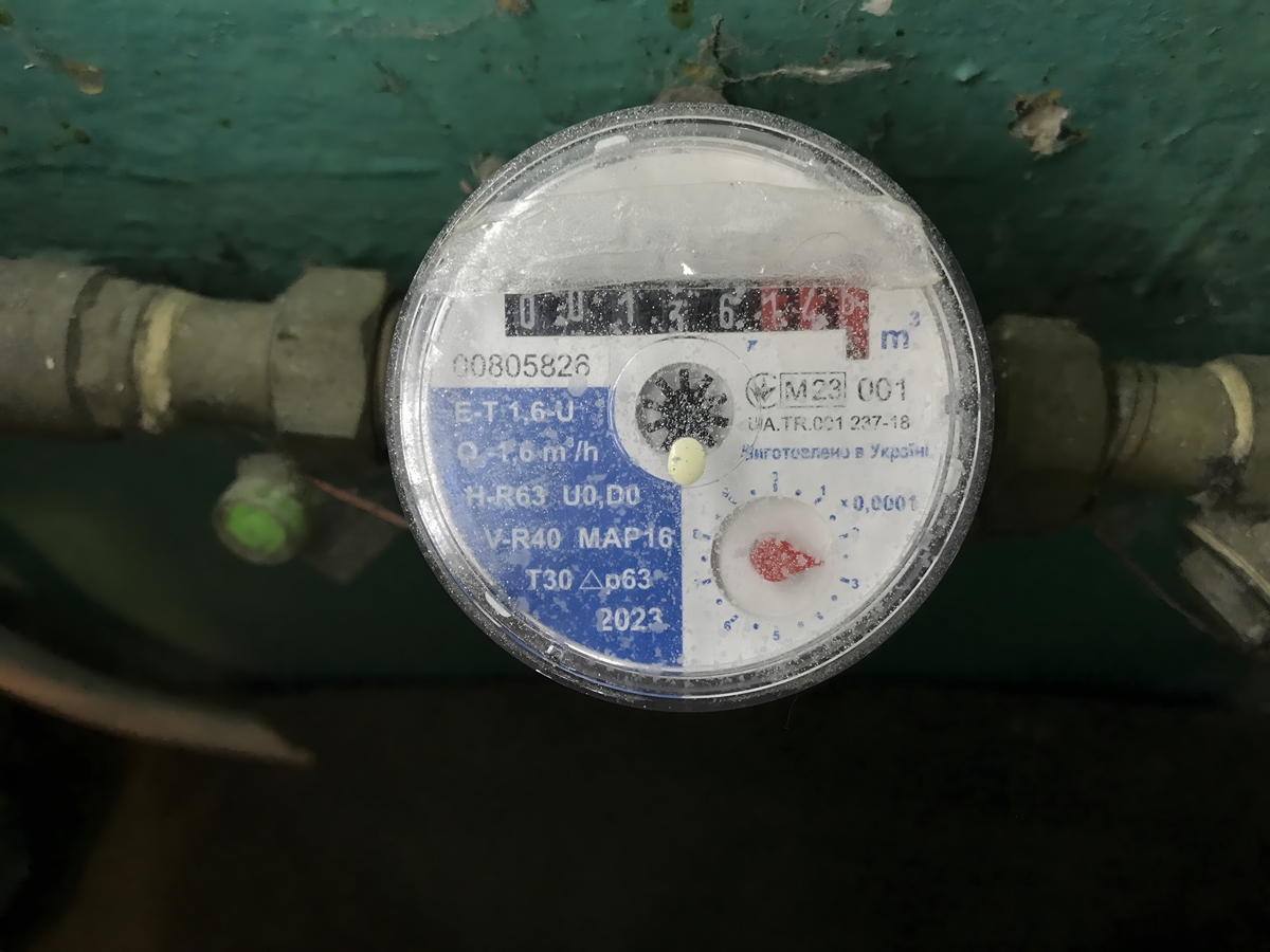 日语：水表口径选型不当导致流量漏计问题及标签噪声检测方法