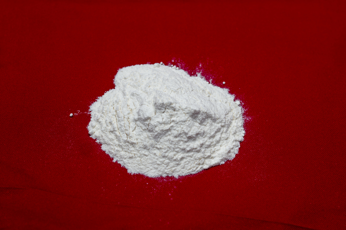 在过硫酸钾作引发剂将丙烯酸乙酯接枝微晶纤维素的具体实验操作中为啥将溶液用氮气吹扫约30分钟然后将KPS015g加入烧瓶中