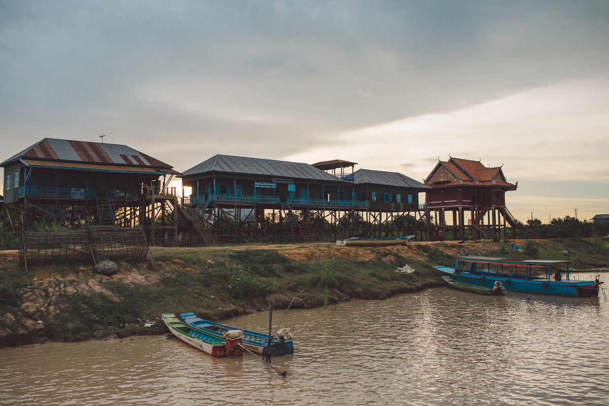 海南特色农庄海洋文化融合方案：打造集休闲、文化、教育、科技于一体的海洋文化特色农庄