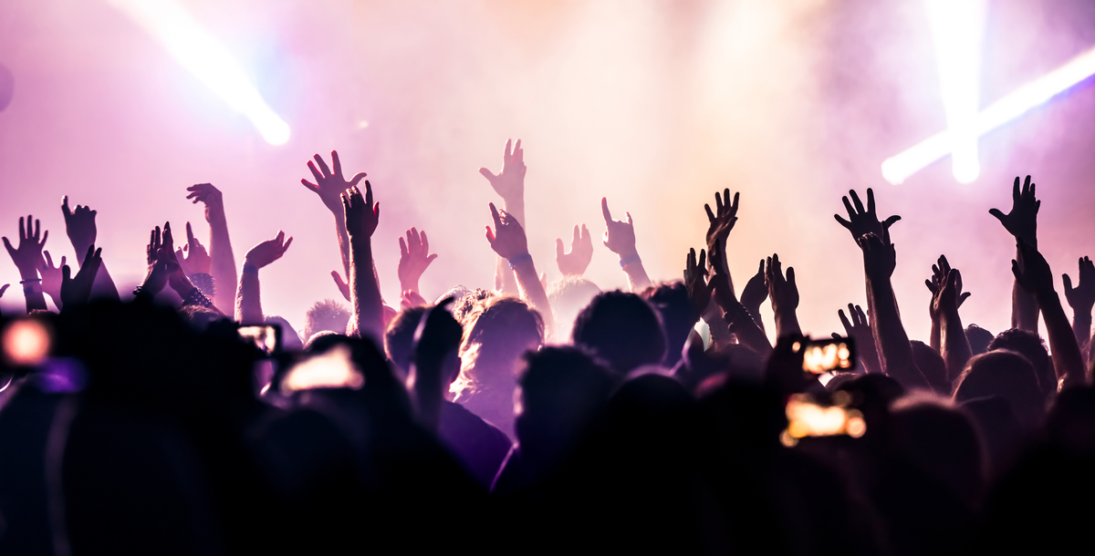 嗨爆全场！狂欢盛宴，点燃你的激情！