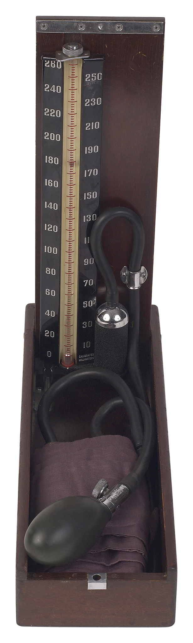 绅士宝8513高音和威发P13-00可以一起放音乐吗