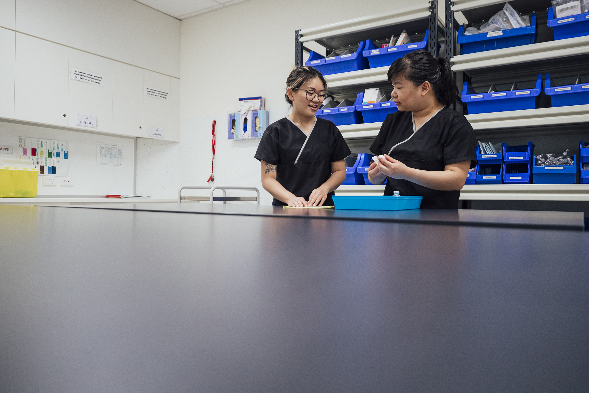 成都卫生专业学校医学专业就业前景分析 - 未来就业方向及优势