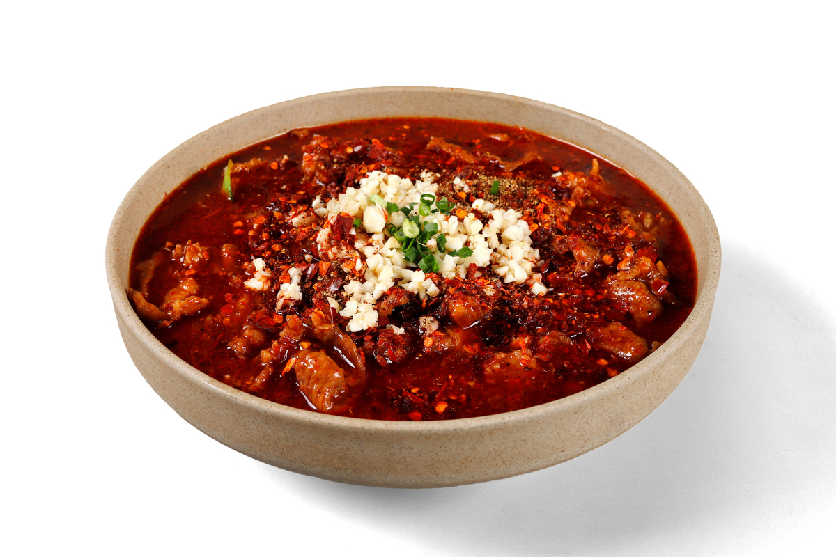 请依次以好、难、吃、没、下、回为主题写一段关于水煮肉片30字好评的藏头诗