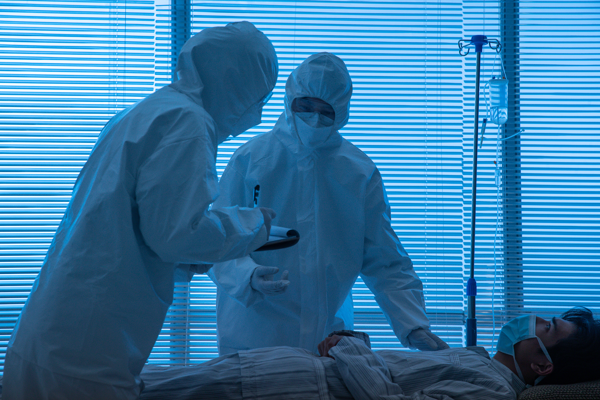 人体实验、器官移植与安乐死的哲学思考：自然辩证法、生命伦理学和哲学伦理学视角