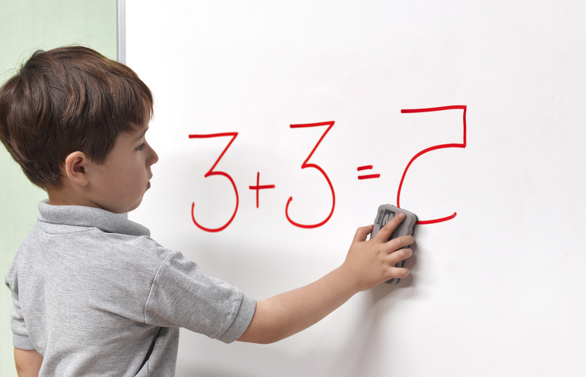 设计一份人教版八年级数学二次根式教学目标