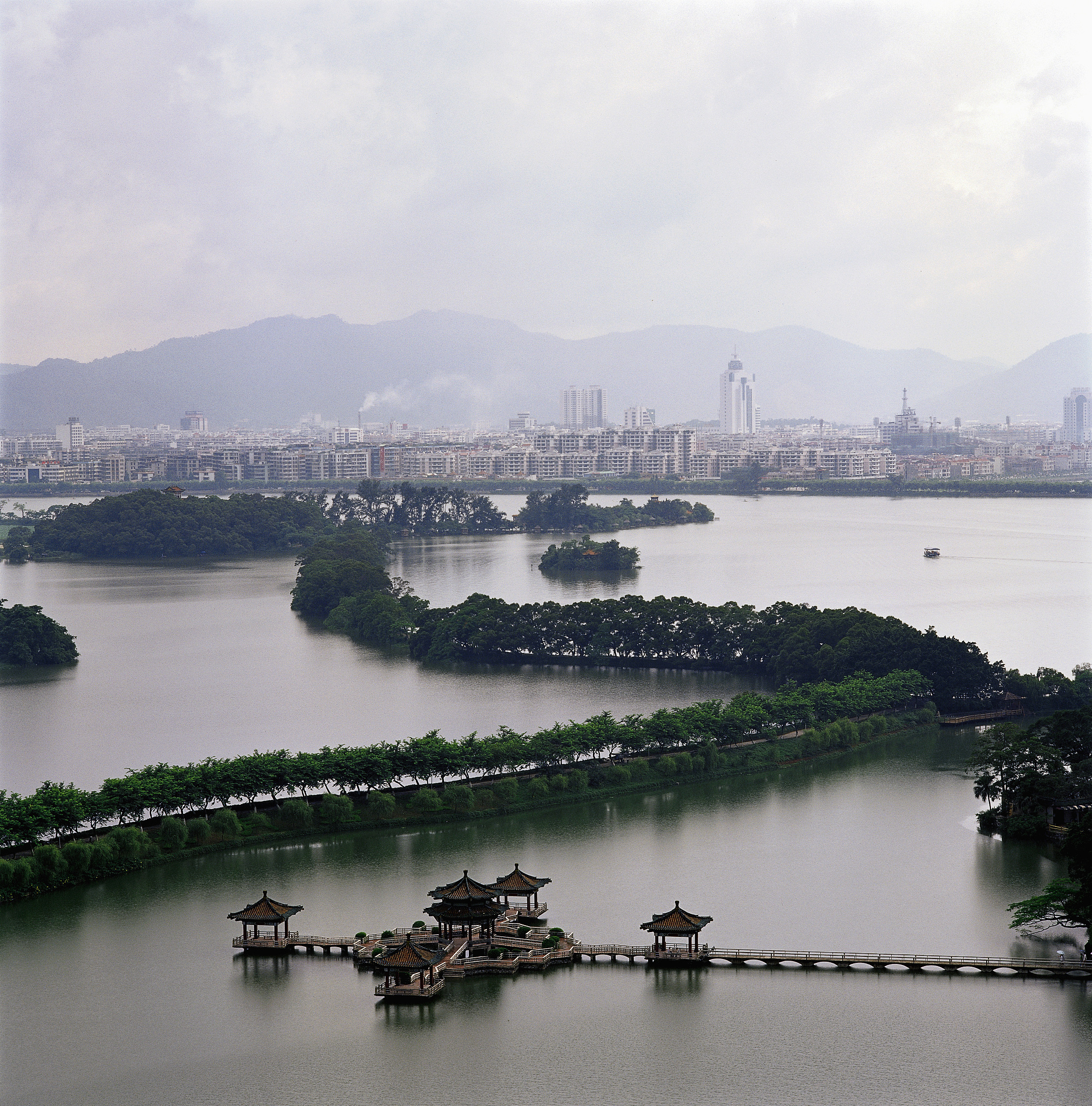 崩坏：星穹铁道 角色刃 光锥遗器推荐 - 极光刺 晨曦之刃