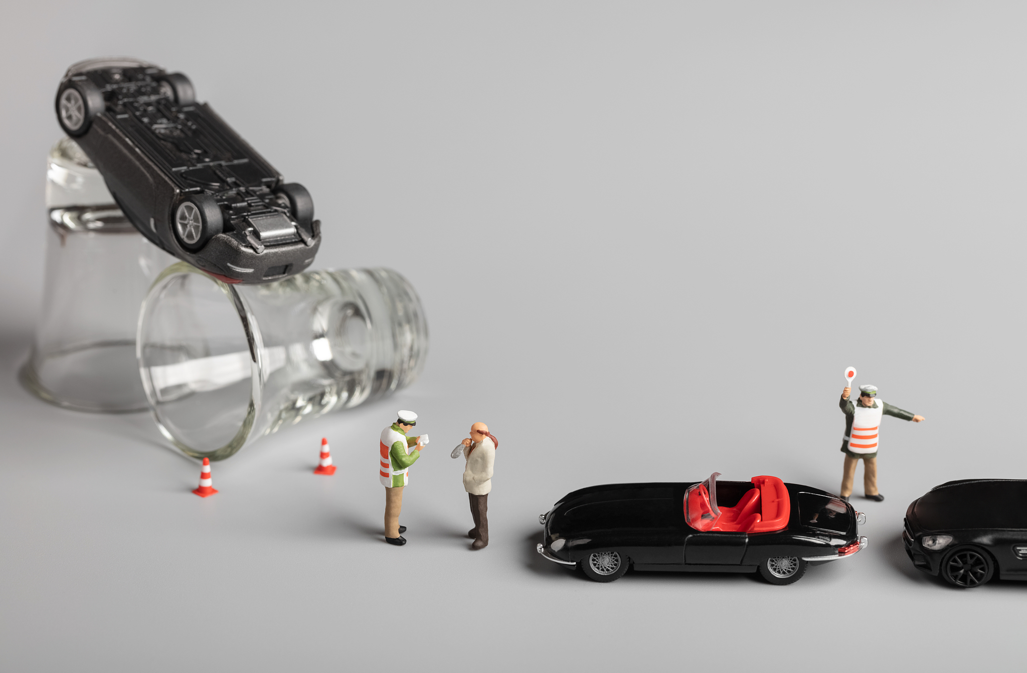 晚上8点以后货车可以进涿州市区吗帮我用230字详细描述