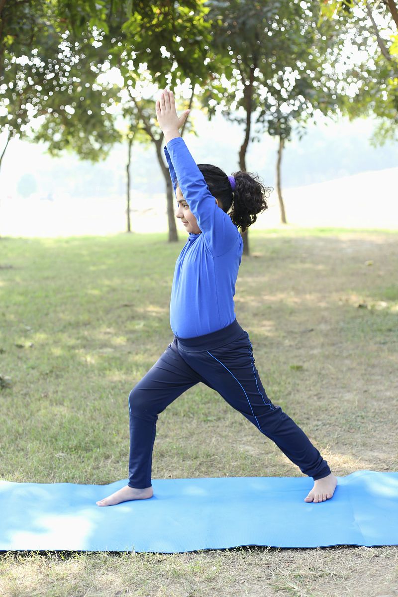 蹲得下去，站得起来：一种力量、韧性与意志的象征