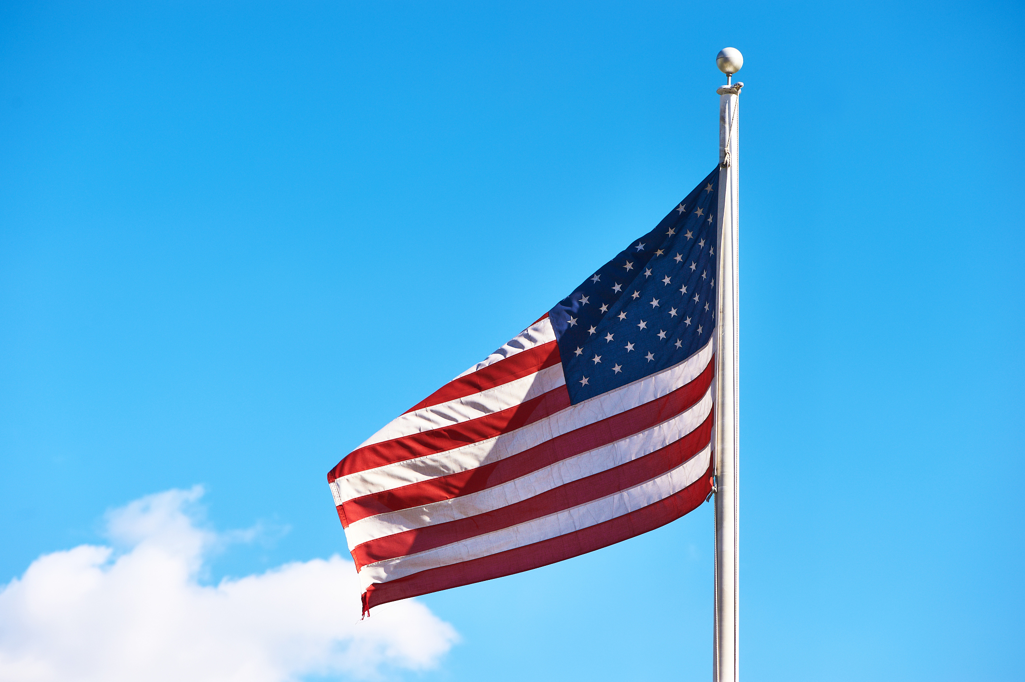 us american flag waving in the wind