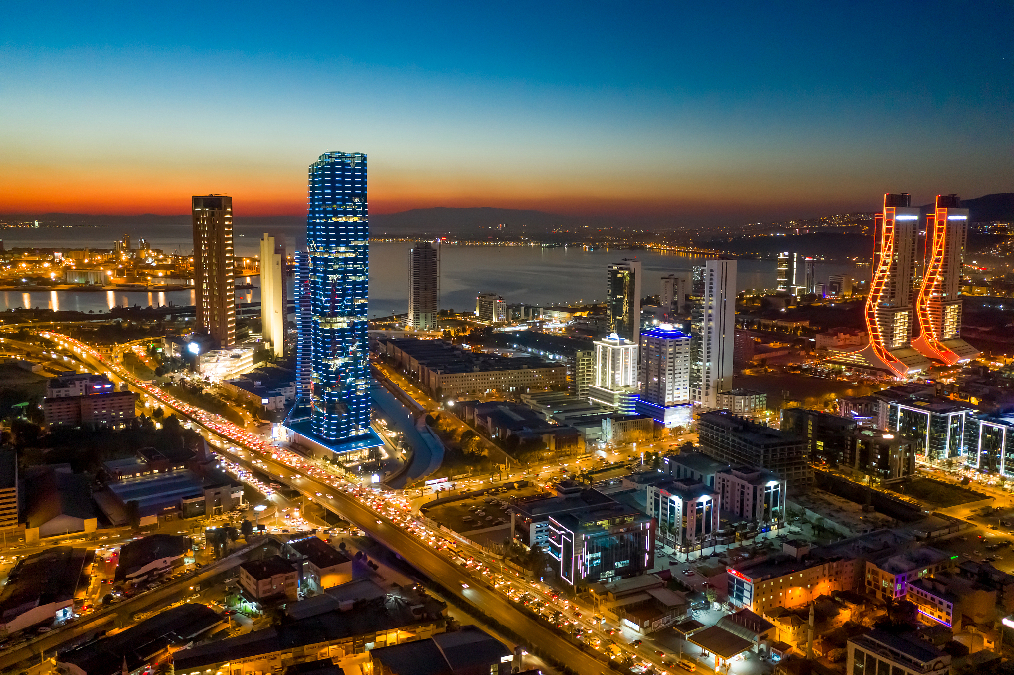 izmir skyline.