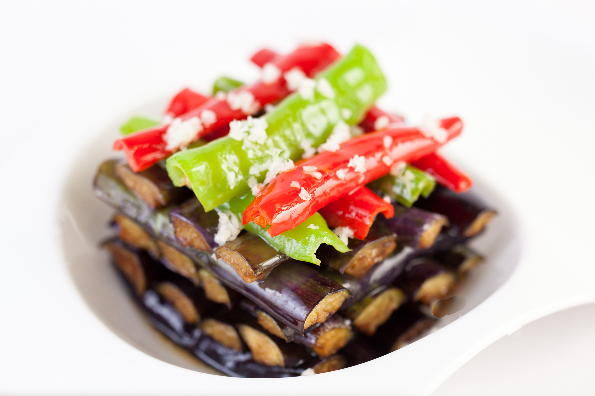 蒜茄子的做法_经典怀旧东北小咸菜——蒜茄子