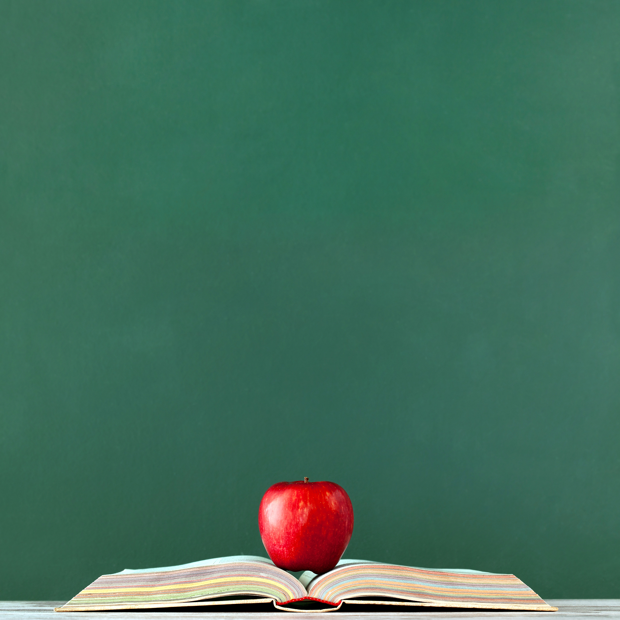 小学毕业生发言 按酸甜苦辣述说成长 抒情散文 300字