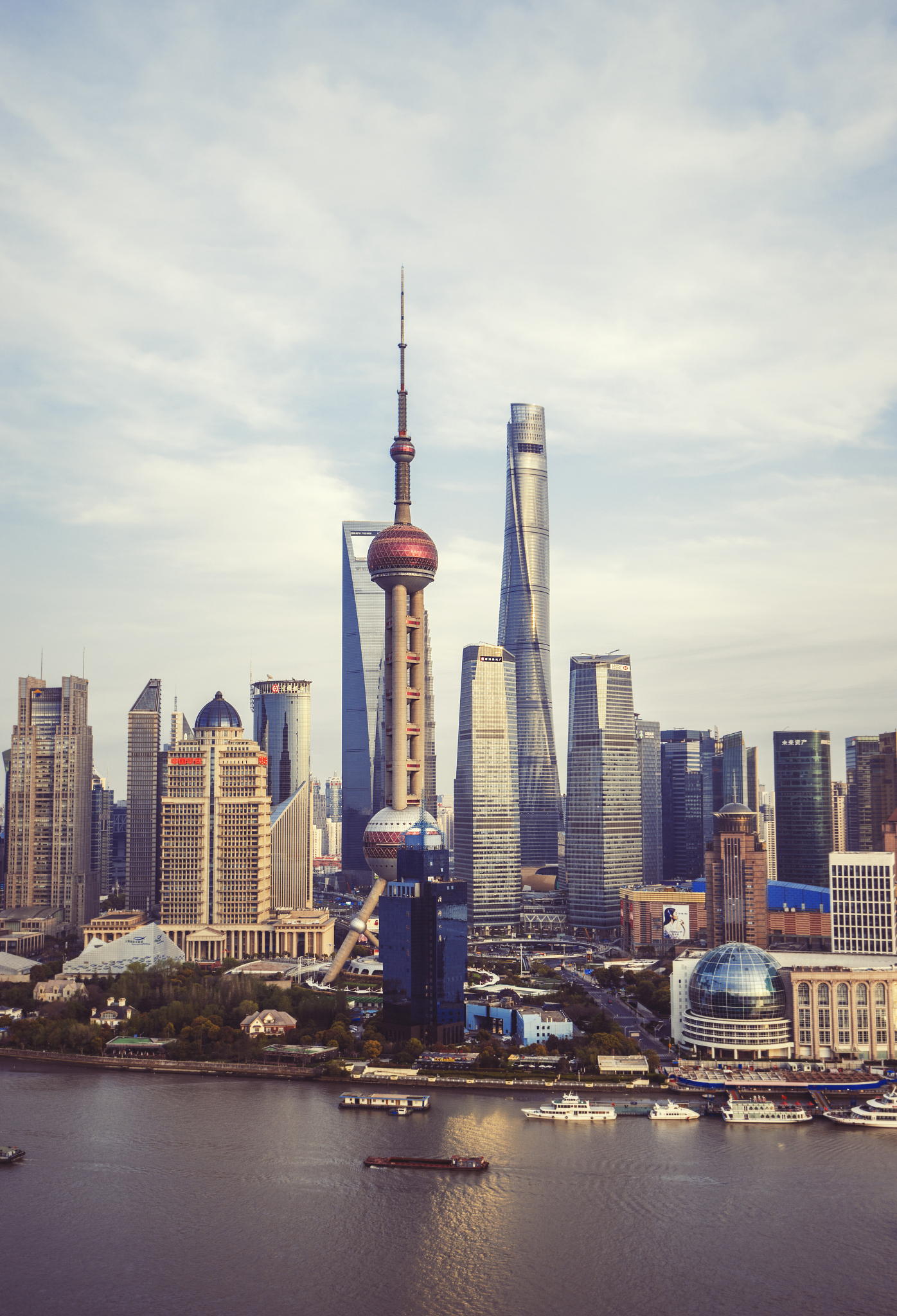 shanghai skyscraper