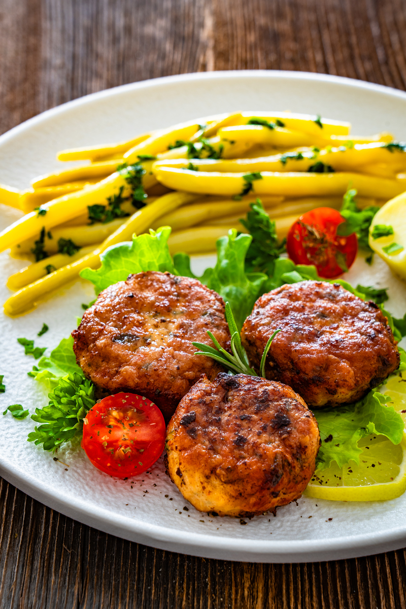 make me a delicious meatballs recipe without pork