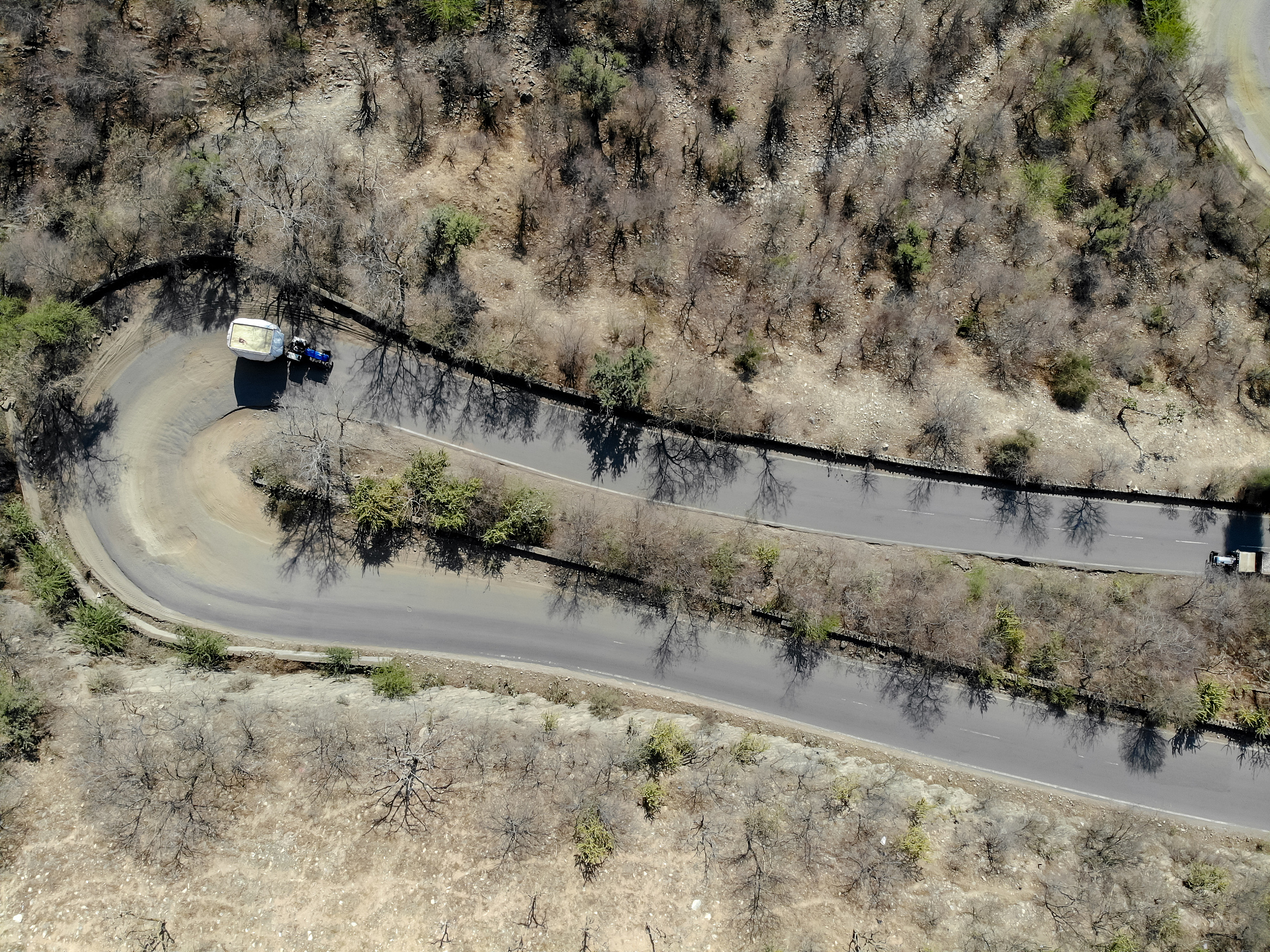 山地道路驾驶教学难点解析 - 提升驾驶安全技巧