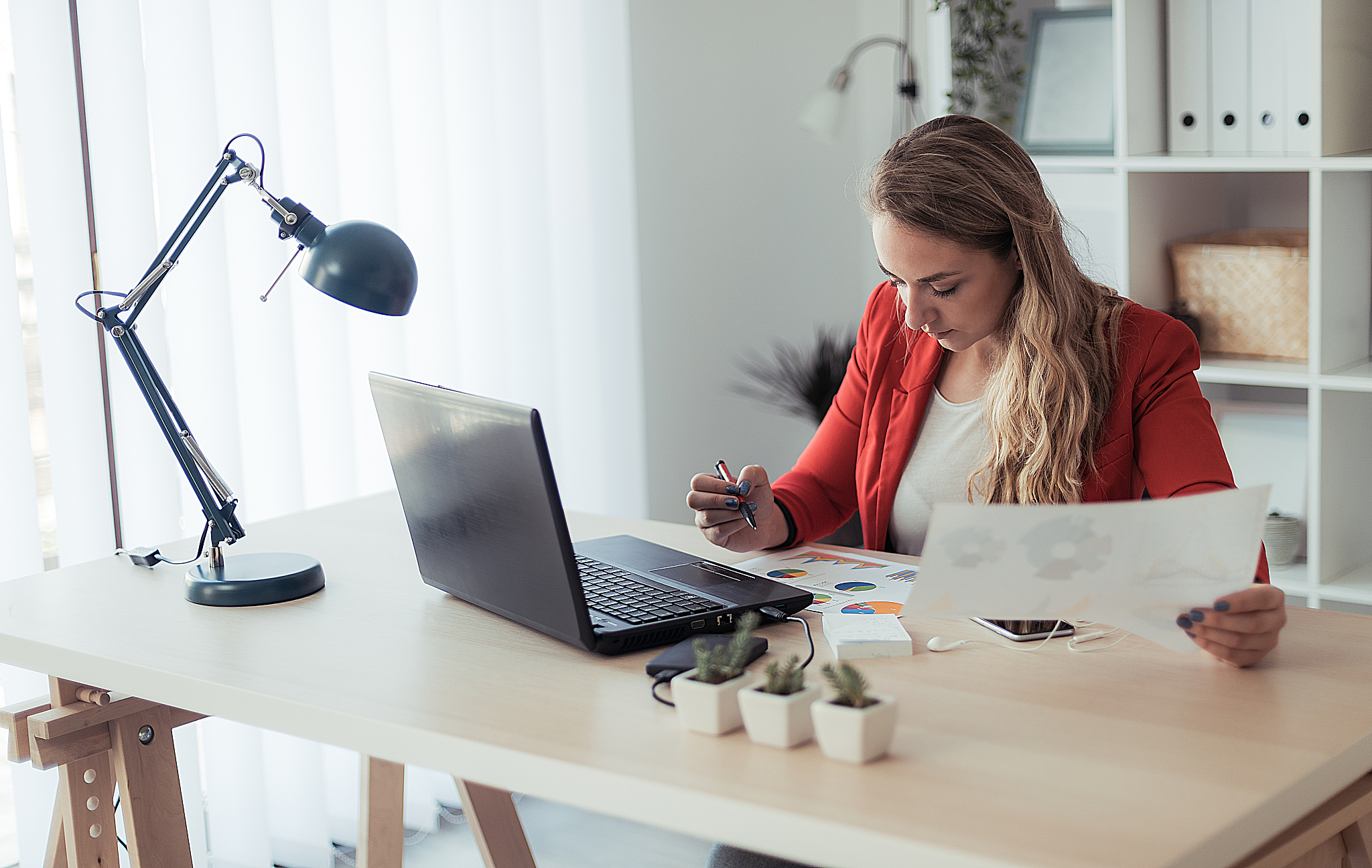 businesswoman working in the office