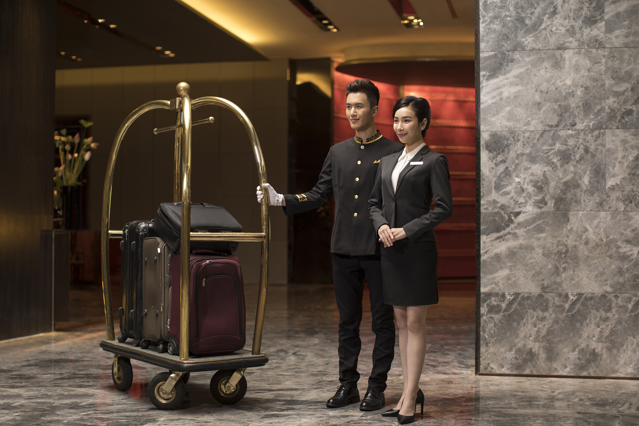 酒店服务与管理：影响旅游体验和生活品质的关键因素