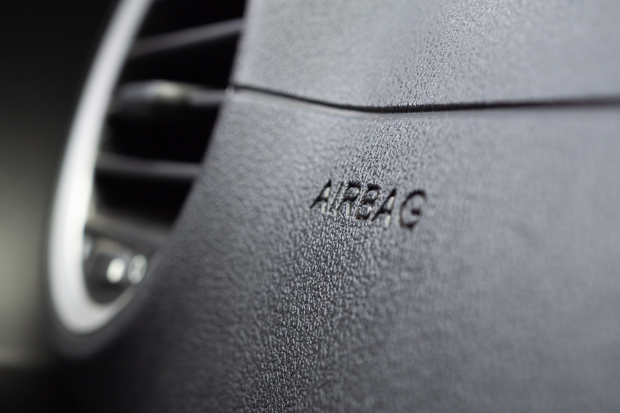 safety airbag sign in modern car