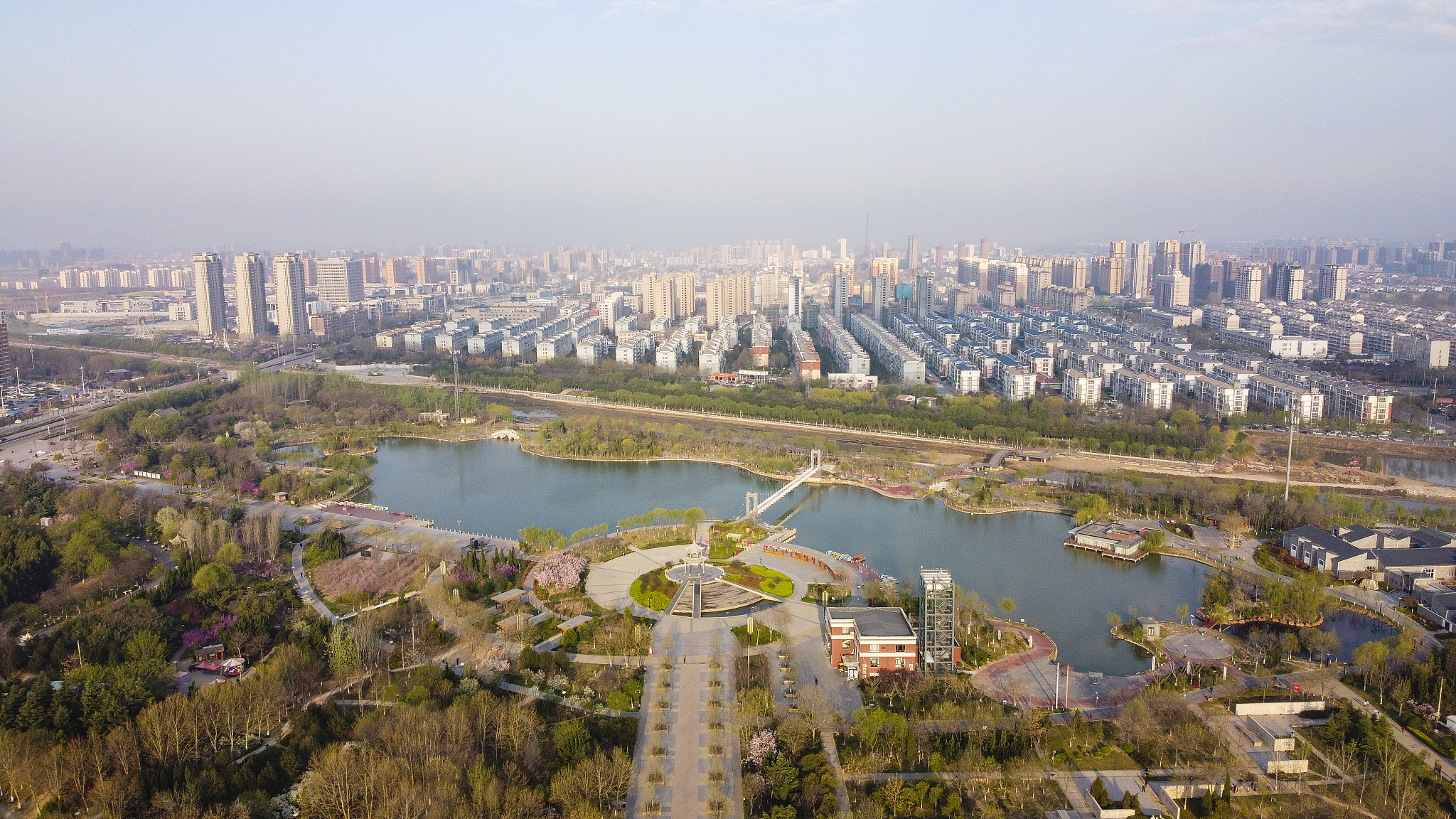 春满园