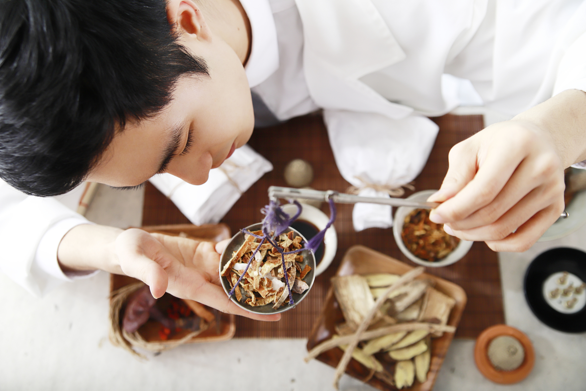 四川中医药高等专科学校招生办联系电话、地址