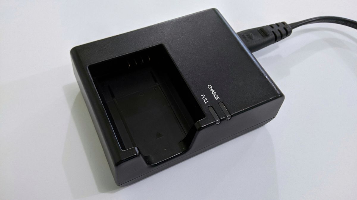 佳能a2300怎么传照片？