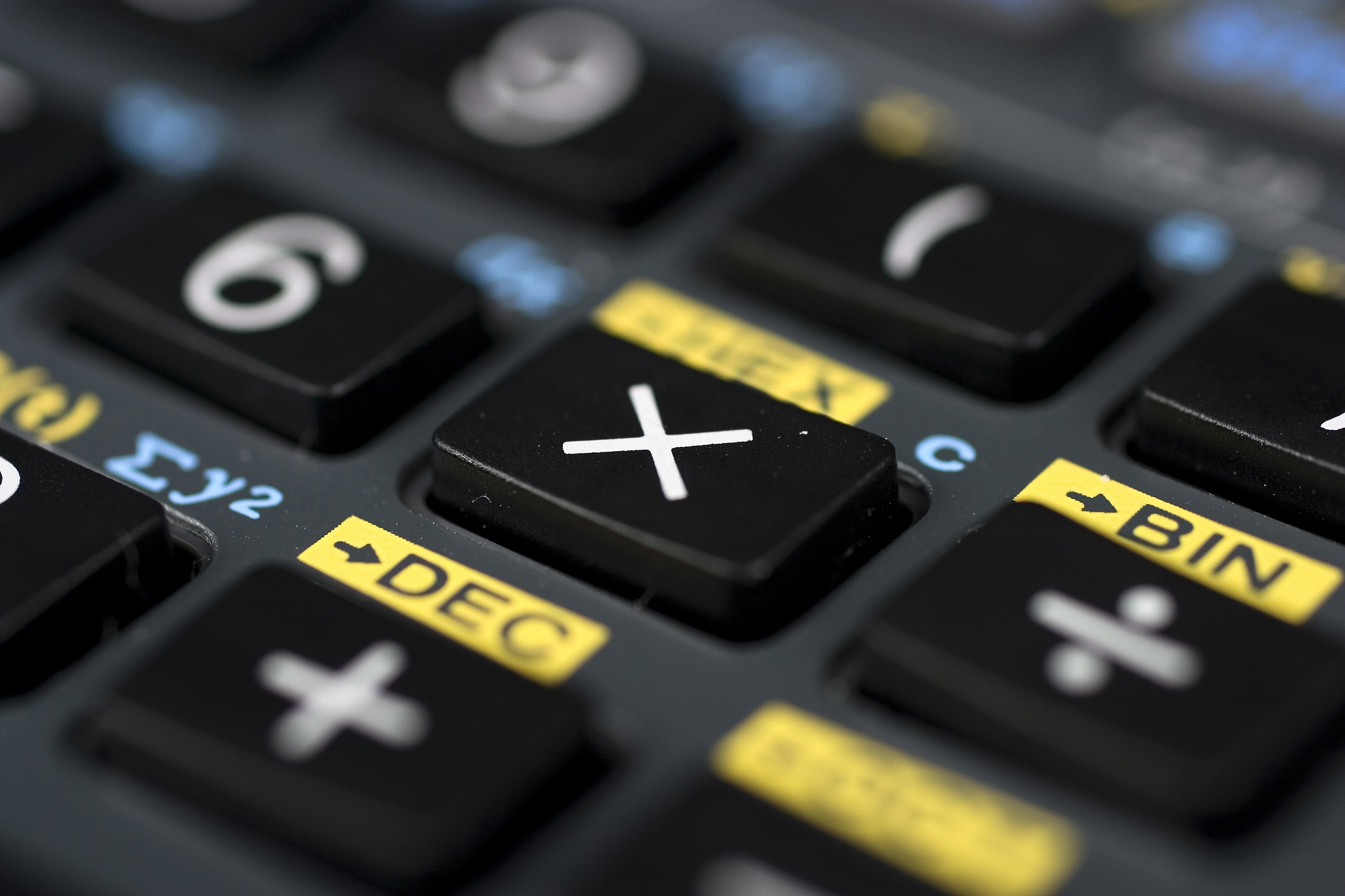 四百的四分之一的一半是多少？详细计算步骤